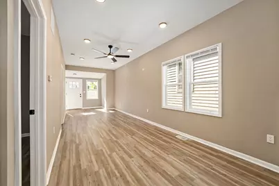 1037 Ames Street, Hammond, IN 46320 - Photo 4