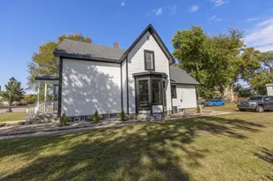 1008 E Michigan Blvd, Michigan City, IN 46360 - Photo 2