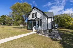 1008 E Michigan Blvd, Michigan City, IN 46360 - Photo 1