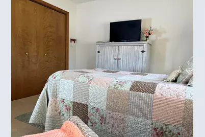 3721 Sandalwood Drive, Highland, IN 46322 - Photo 12