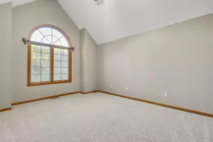 7674 E Potato Hole Ct, New Carlisle, IN 46552 - Photo 22