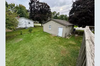 1817 W Porter Avenue, Chesterton, IN 46304 - Photo 18