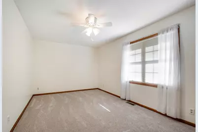 4951 N Meadow Court, La Porte, IN 46350 - Photo 20