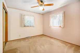 7232 W Lynwood Dr, Michigan City, IN 46360 - Photo 14