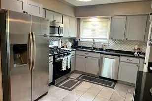 8959 Lawndale St, Highland, IN 46322 - Photo 14