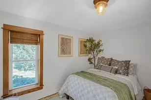 725 W 450 N, Hobart, IN 46342 - Photo 6