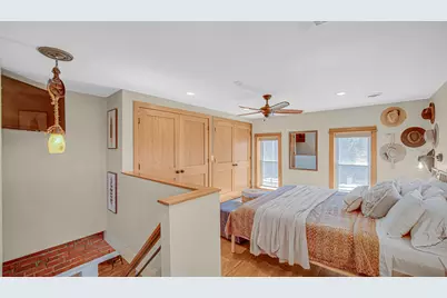 725 W 450 N, Hobart, IN 46342 - Photo 10