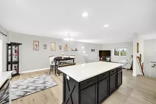 3429 E Sand Ridge Rd, Rolling Prairie, IN 46371 - Photo 8