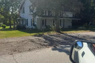 401 E Garfield St, Michigan City, IN 46360 - Photo 2