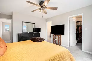 1053 E 117th Ln, Crown Point, IN 46307 - Photo 16