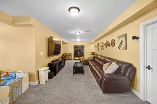 3002 Winter Garden Dr, Valparaiso, IN 46385 - Photo 26