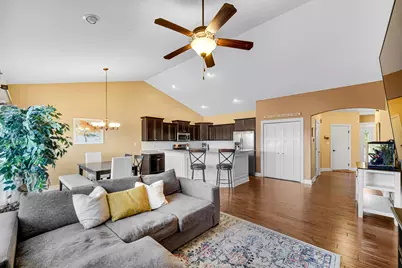 3002 Winter Garden Drive, Valparaiso, IN 46385 - Photo 8