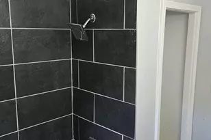 1040 Polk St, Gary, IN 46402 - Photo 14