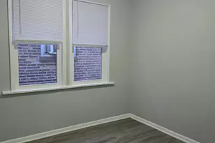 1040 Polk St, Gary, IN 46402 - Photo 18