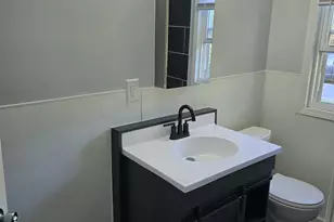 1040 Polk St, Gary, IN 46402 - Photo 12