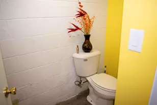 400 E 52nd Ave, Merrillville, IN 46410 - Photo 30