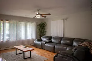 400 E 52nd Ave, Merrillville, IN 46410 - Photo 6