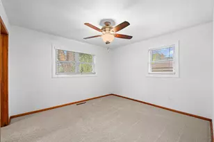 8035 Kooy Dr, Munster, IN 46321 - Photo 12