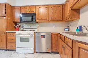 2738 Tecumseh St, Portage, IN 46368 - Photo 8