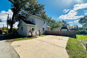 7225 W 136th Ln, Cedar Lake, IN 46303 - Photo 2