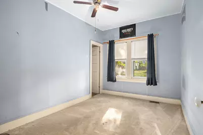 112 E Warren Street, Michigan City, IN 46360 - Photo 8