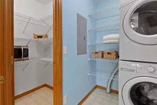 202 N Lincoln St, Hebron, IN 46341 - Photo 8
