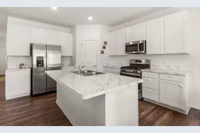 2321 Oakwood Lane, Lowell, IN 46356 - Photo 8