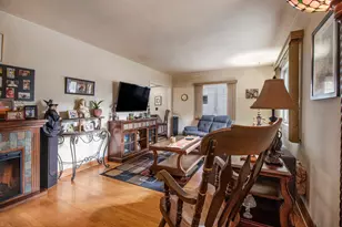 2867 Edgewood St, Portage, IN 46368 - Photo 4