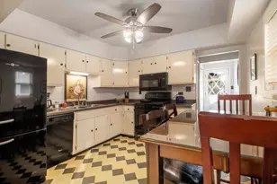 2867 Edgewood St, Portage, IN 46368 - Photo 6