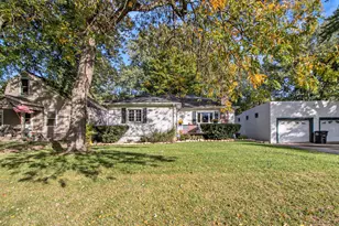 2867 Edgewood St, Portage, IN 46368 - Photo 1