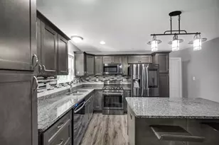 2868 Edgewood St, Portage, IN 46368 - Photo 2