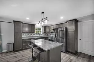 2868 Edgewood St, Portage, IN 46368 - Photo 4