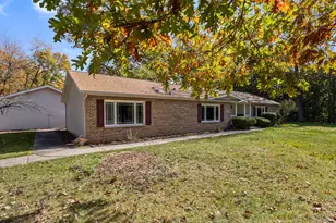 11155 West Dr, Demotte, IN 46310 - Photo 2