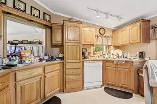 11155 West Dr, Demotte, IN 46310 - Photo 8