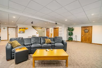 8855 E 93rd Avenue, Crown Point, IN 46307 - Photo 6