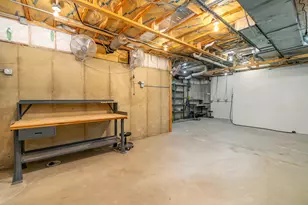 8855 E 93rd Ave, Crown Point, IN 46307 - Photo 28