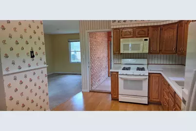 628B Begonia Street SE, Demotte, IN 46310 - Photo 4