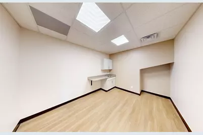 125 East Shore Pkwy #D, La Porte, IN 46350 - Photo 6