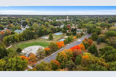 405 S Garfield Avenue, North Judson, IN 46366 - Photo 6