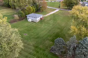 16 S 200 W, Valparaiso, IN 46385 - Photo 32