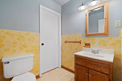 16 S 200 W, Valparaiso, IN 46385 - Photo 18