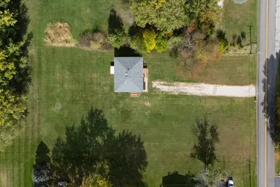 16 S 200 W, Valparaiso, IN 46385 - Photo 4