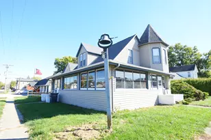 301 S Van Rensselaer St, Rensselaer, IN 47978 - Photo 4