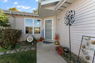 4229 W 92nd Pl, Merrillville, IN 46410 - Photo 24