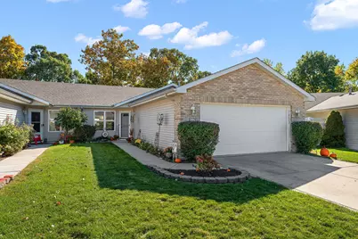 4229 W 92nd Place, Merrillville, IN 46410 - Photo 2