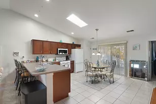 4229 W 92nd Pl, Merrillville, IN 46410 - Photo 6