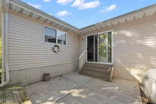 4229 W 92nd Pl, Merrillville, IN 46410 - Photo 16