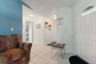 4229 W 92nd Pl, Merrillville, IN 46410 - Photo 4