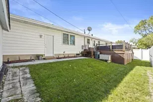 2150 W 95th Ave, Crown Point, IN 46307 - Photo 6