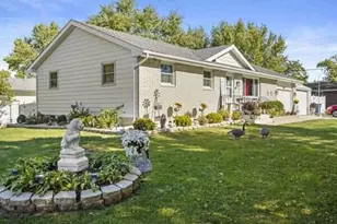 2150 W 95th Ave, Crown Point, IN 46307 - Photo 2